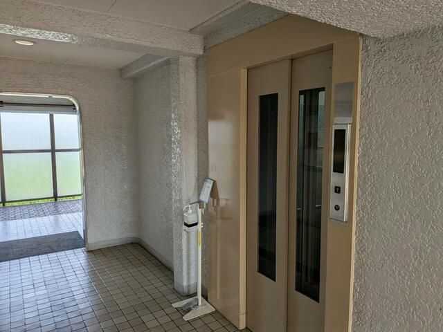 Renovated 1LDK Apartment with Fuji Views in Hachioji, Tokyo - Thumbnail 2