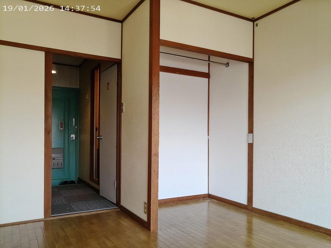 1K Apartment for Rent in Central Kumamoto, Near Tokaigakuenmae Station - Thumbnail 3