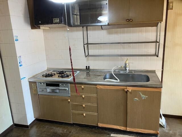 4LDK Apartment for Sale in Kitakyushu, Fukuoka - Thumbnail 3