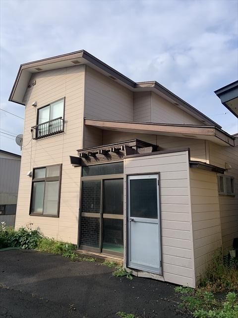 5DK House on 1632sqm Land for Sale in Muroran, Hokkaido - Thumbnail 2
