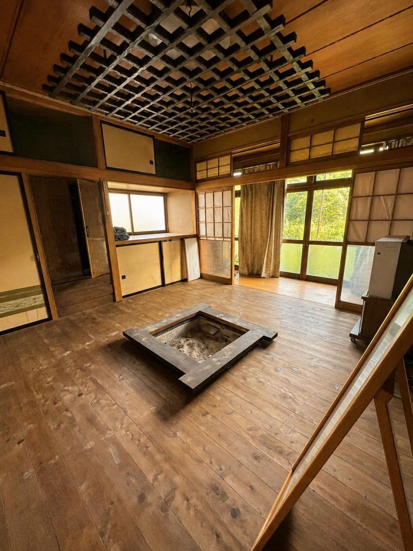 Spacious 5DK House on 535 sqm Land in Nagano for Sale - Thumbnail 4