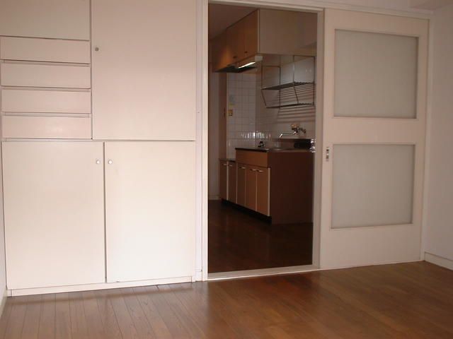 1K Apartment for Rent in Matsuyama, Ehime - Near Doida Station - Thumbnail 3