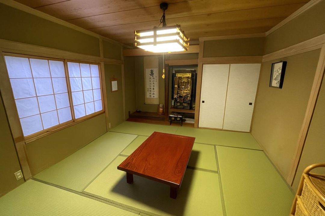 4LDK House with Large Garden for Sale in Sapporo's Teine Ward - Thumbnail 2
