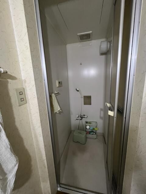 4LDK House for Sale in Higashisumiyoshi, Osaka | 2-Story with Garage - Thumbnail 4