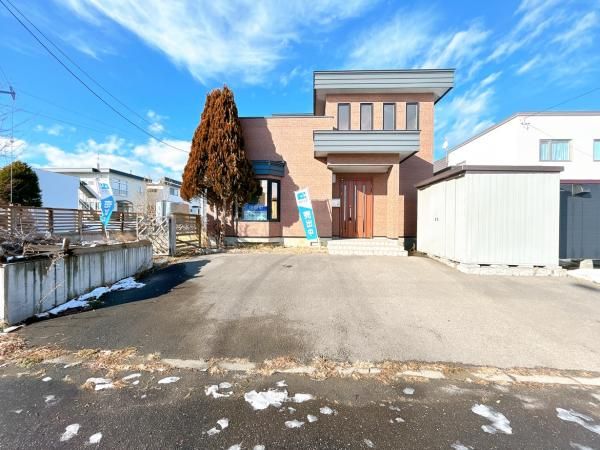 4LDK House for Sale in Abashiri, Hokkaido with 2026 Renovations - Thumbnail 2