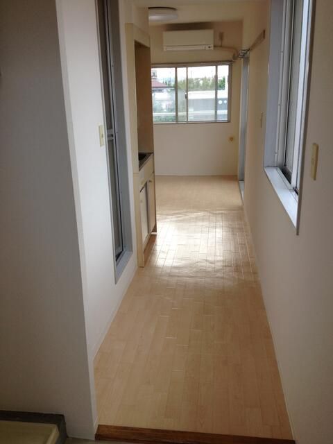 Studio Apartment for Sale in Inagi, Tokyo - Investment Property - Thumbnail 2