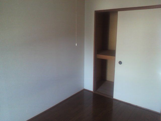 Affordable 1K Apartment for Rent in Kochi City - Thumbnail 3