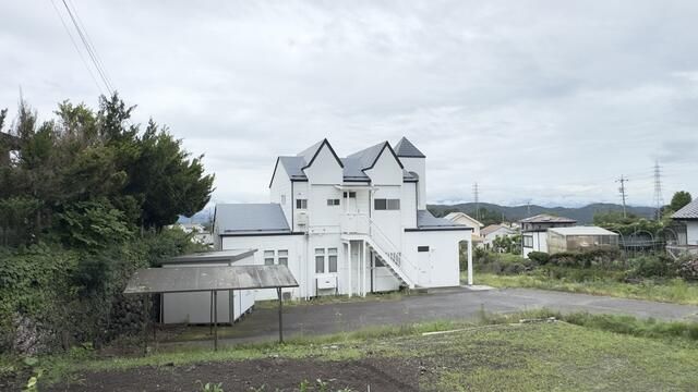 Spacious 2DK House on 670 sqm Land in Komoro, Nagano - Thumbnail 2