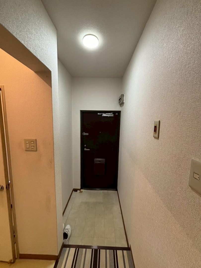 2DK Apartment for Rent near Ando Station, Kashiwara, Osaka - Thumbnail 3
