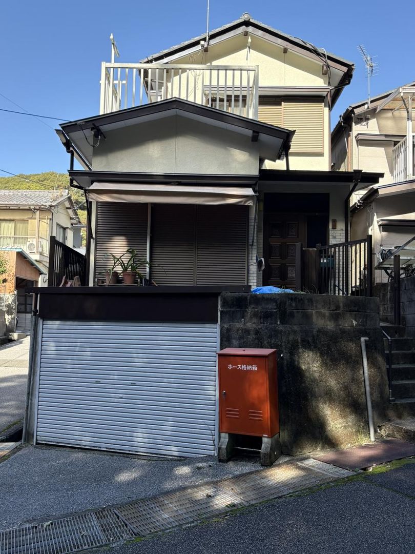 4DK Detached House for Sale in Kochi City, Kochi Prefecture - Thumbnail 3