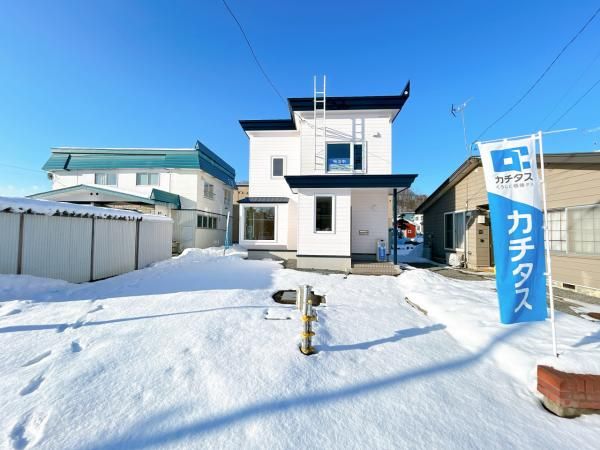 4LDK Renovated Family Home in Quiet Asahikawa, Hokkaido - Thumbnail 2