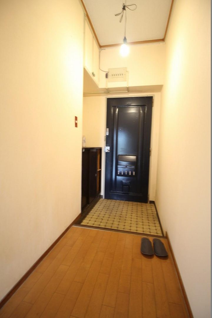 3DK Apartment for Sale in Takamatsu with Pond View Balcony - Thumbnail 4