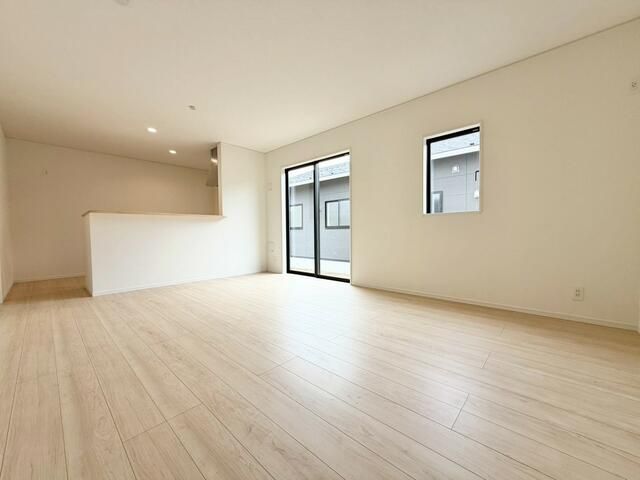 New 4LDK House for Sale on 300m² Land in Kamisu, Ibaraki - Thumbnail 3