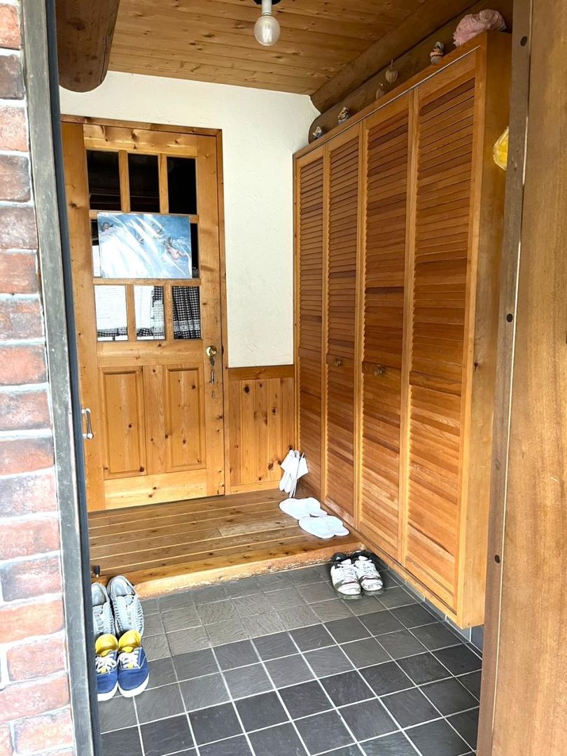 Log House for Sale in Chitose, Hokkaido - 3LDK with Land - Thumbnail 4