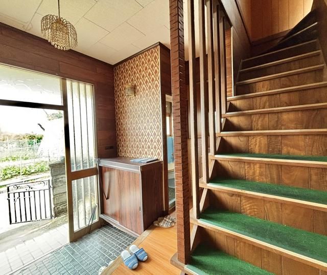 Affordable 4DK Rental House in Onomichi's Inno-shima Island - Thumbnail 4