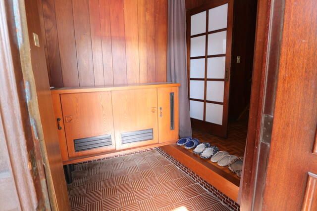 5-Bedroom Detached House for Sale in Okaya, Nagano - Thumbnail 3