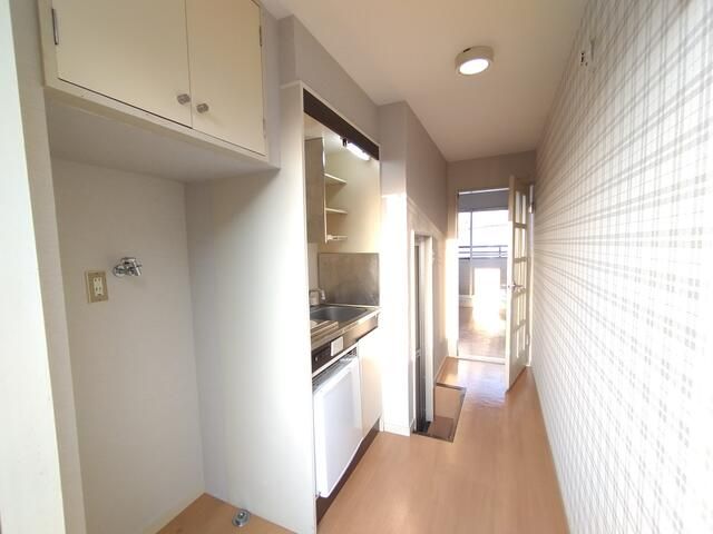 1K Apartment for Rent Near Tokai University Mae Station, Hadano - Thumbnail 4