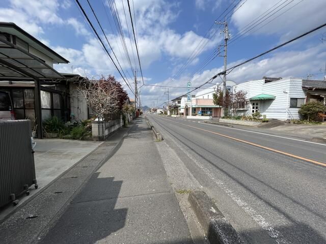 5-Bedroom House in Sano Tochigi for Renovation | 240万円 - Thumbnail 2