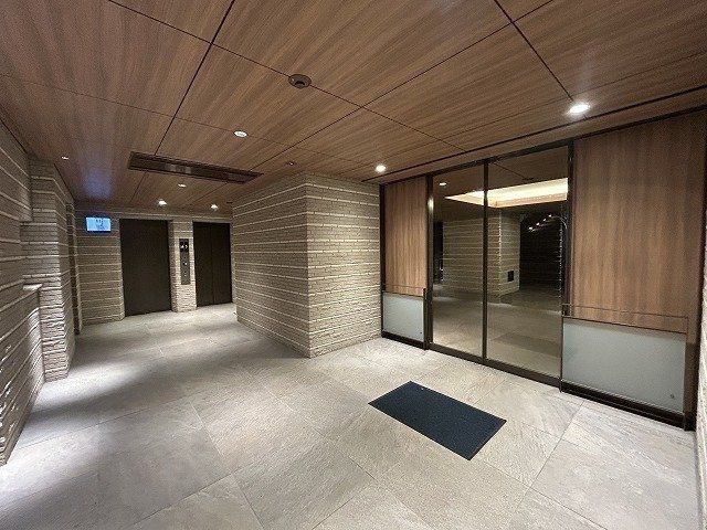 3LDK Apartment for Sale in Joto Ward, Osaka - 81.40 sqm - Thumbnail 3