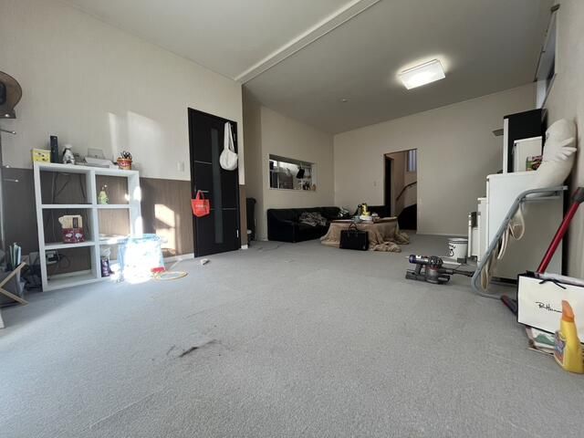 3LDK House for Sale in Yao, Osaka - 2011 Build, 121.87sqm Land - Thumbnail 2