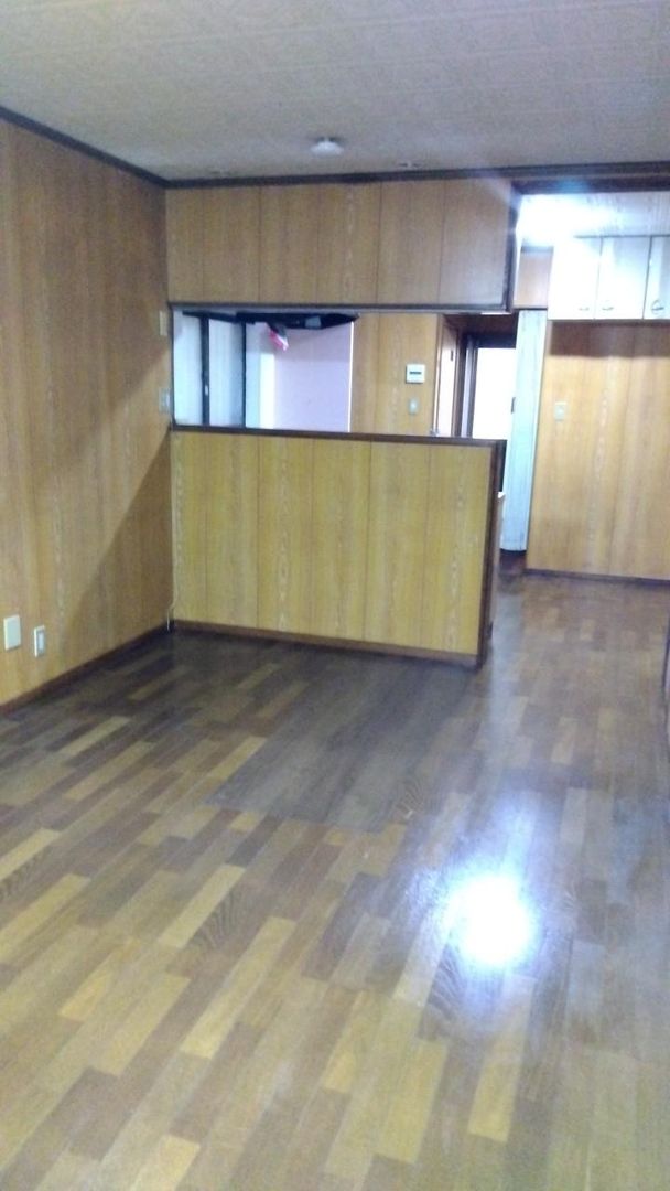 2LDK Terrace House for Rent in Takatsuki, Osaka - Thumbnail 3