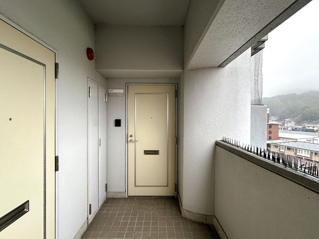 Onsen-Style 1DK Apartment for Sale in Ureshino, Saga - Thumbnail 2