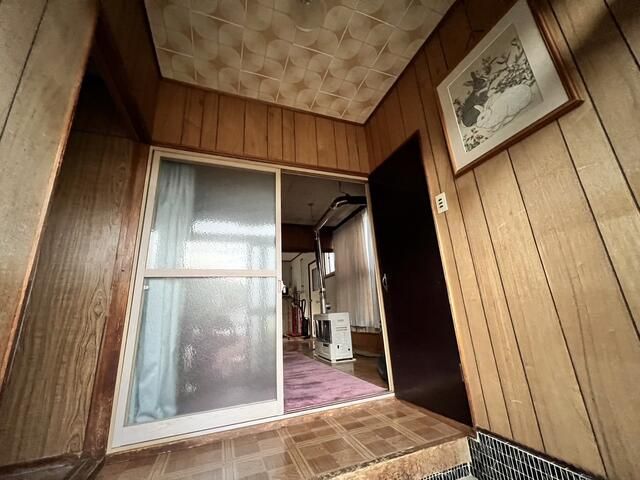 4LDK Detached House for Sale in Otaru, Hokkaido - 90万 Yen - Thumbnail 2