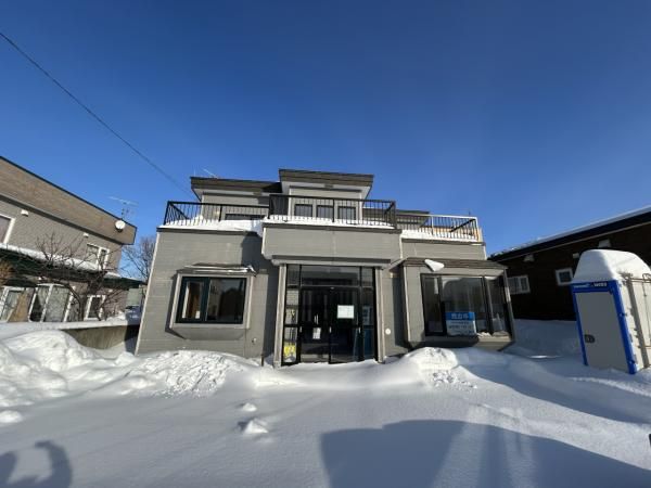 Renovated 5LDK House for Sale in Wakkanai, Hokkaido - Thumbnail 2