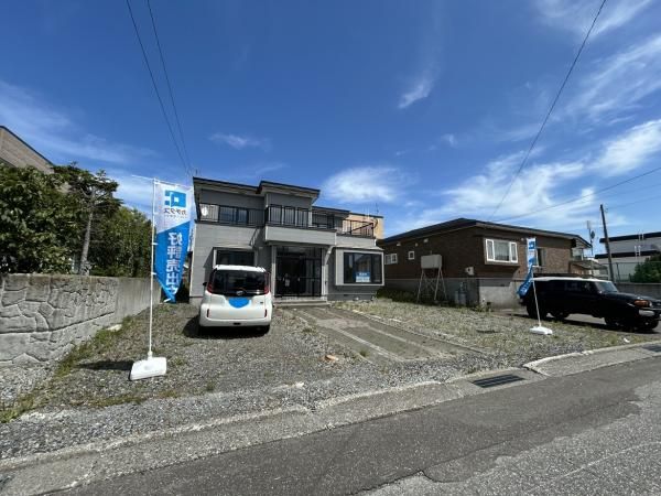 Renovated 5LDK House for Sale in Wakkanai, Hokkaido - Thumbnail 3