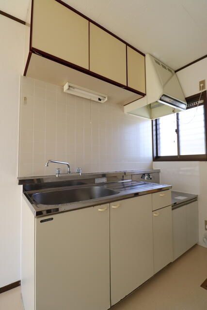 1K Apartment for Rent in Quiet Kashima, Ibaraki - 25,000 Yen - Thumbnail 3