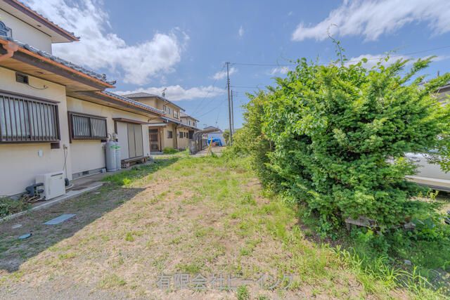 5LDK Resale House in Hitachinaka, Ibaraki – 399.7 sqm Lot - Thumbnail 3