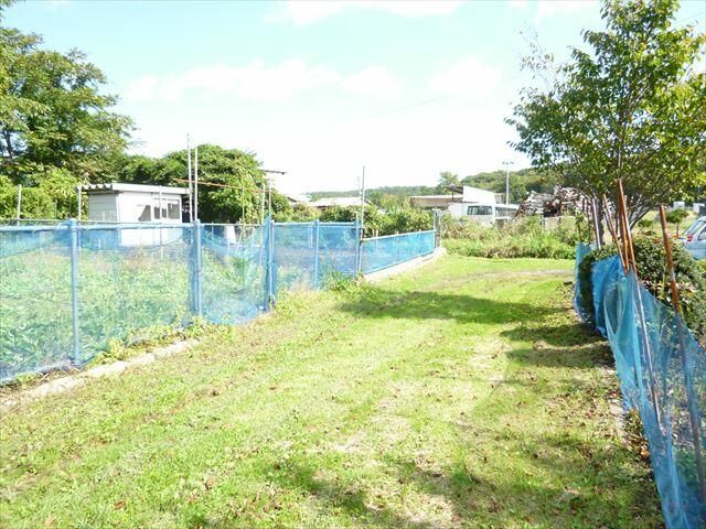 140 sqm Land for Sale in Hachinohe, Aomori - Ideal Storage Yard - Thumbnail 3