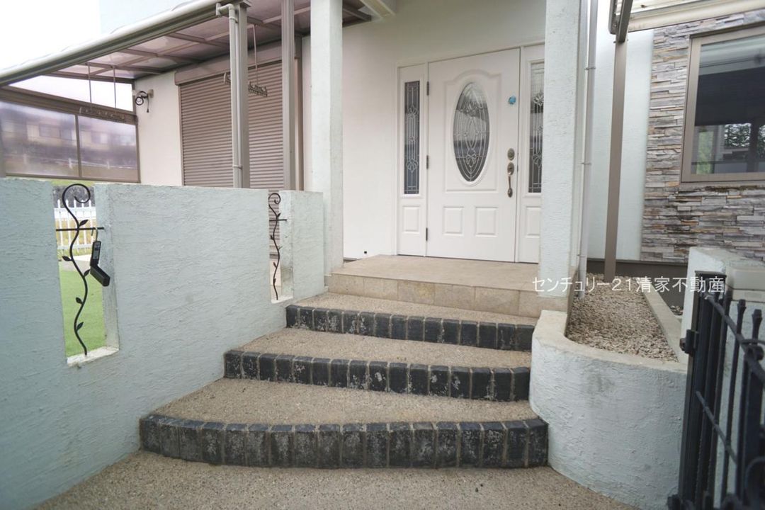 Renovated 4LDK House with Solar Power in Seto, Aichi - Thumbnail 4