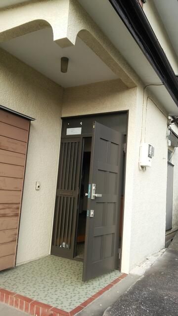 3DK Detached House for Sale in Yokohama's Hodogaya Ward - Thumbnail 3