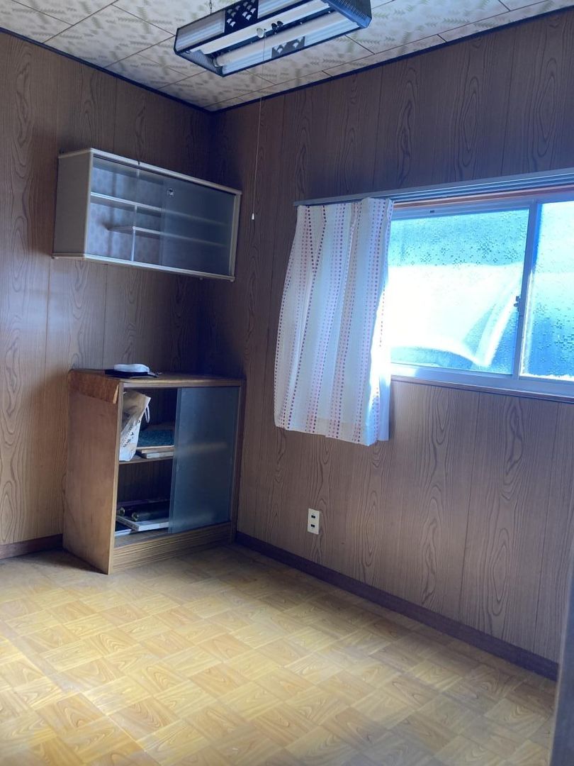 8DK Used House in Imabari, Ehime – 250m² Land - Thumbnail 4
