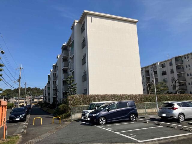 4DK Apartment for Sale in Kashihara, Nara - Shirokashi New Town - Thumbnail 2