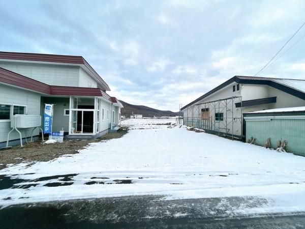 Renovated 4LDK Detached House in Engaru, Hokkaido - Thumbnail 2