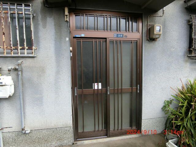 Terrace House for Rent in Higashiosaka - 3K, No Deposit - Thumbnail 2