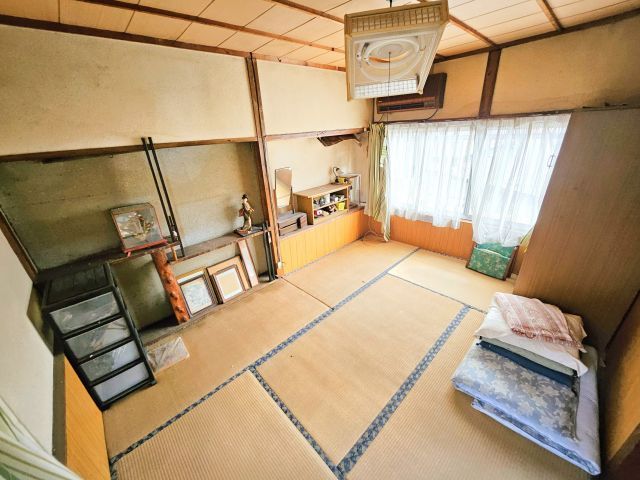 Traditional 1969 Wooden House for Sale in Yanagawa, Fukuoka - Thumbnail 2
