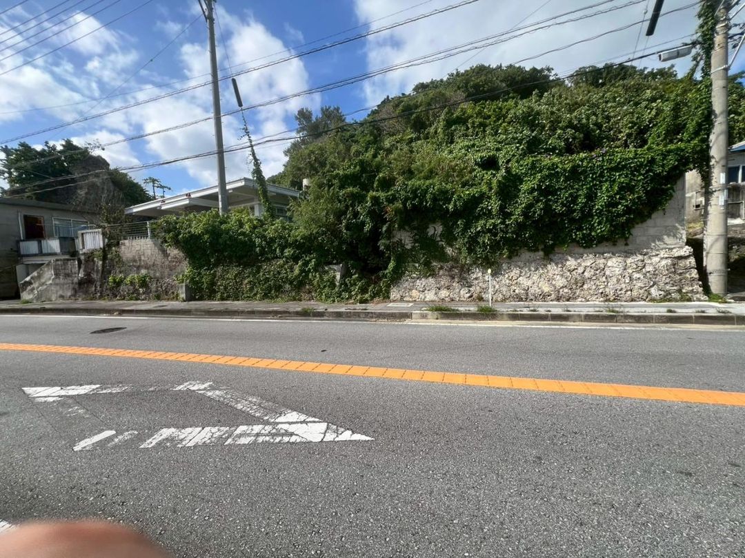 226 sqm Land for Sale in Gushiken, Nanjo City, Okinawa - Thumbnail 2
