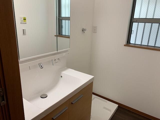 New 3LDK House for Sale in Yao, Osaka - 2025 Build - Thumbnail 4
