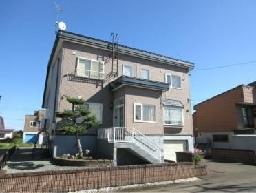 5LDK Detached House with Sunroom in Iwamizawa, Hokkaido - Thumbnail 3