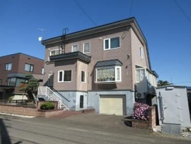 5LDK Detached House with Sunroom in Iwamizawa, Hokkaido - Thumbnail 2