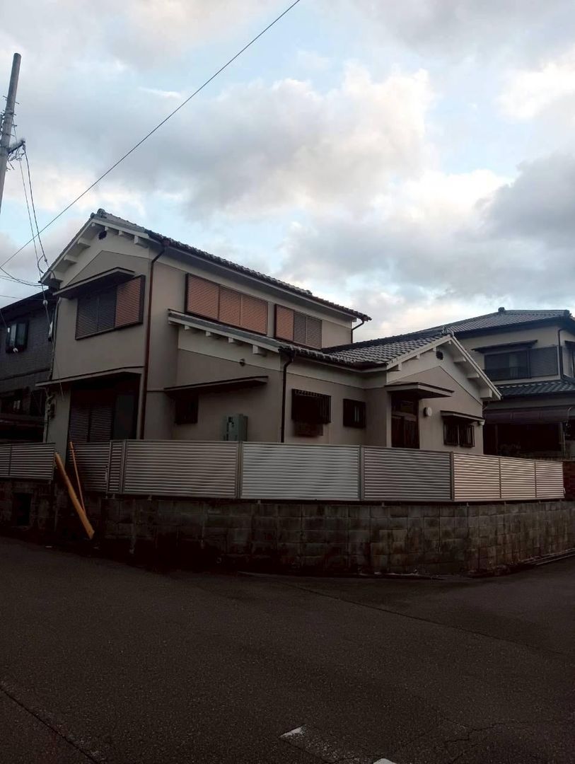 3LDK Detached House for Sale in Sakai, Osaka - Corner Lot - Thumbnail 3
