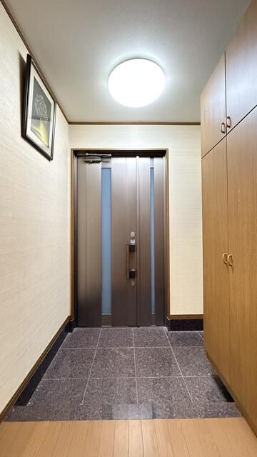 6SLDK Detached House for Multi-Generational Living in Izumiotsu - Thumbnail 3