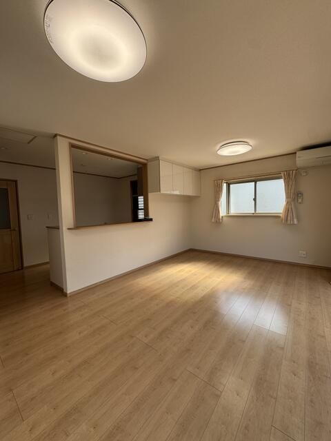 3LDK Renovated House for Sale in Koga City, Ibaraki - Thumbnail 3