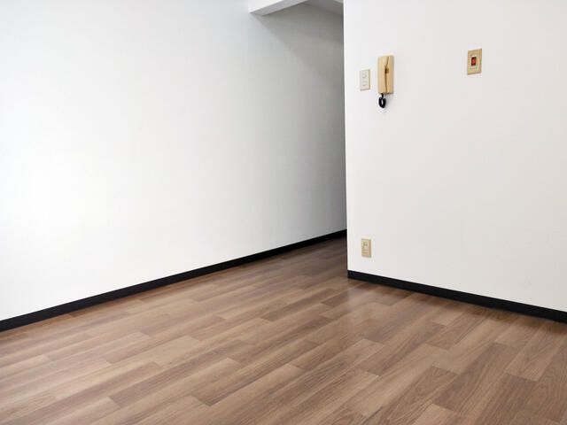 Sakai Studio Apartment near Station with Hotel Amenities - Thumbnail 4