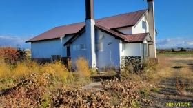 Large 1155 Tsubo Plot with Farmhouse in Asahikawa, Hokkaido - Thumbnail 4