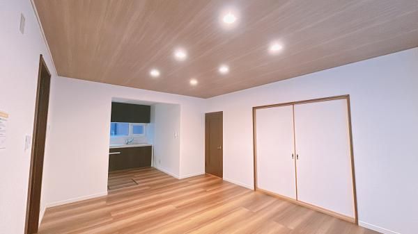 Renovated 5LDK Detached House for Sale in Asahikawa, Hokkaido - Thumbnail 4