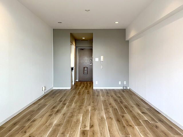 Shibuya 3-chome 1R Apartment for Sale | 41.8 Million Yen - Thumbnail 2